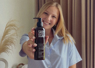 Balancing Shampoo: The Ultimate Solution for Flake-Free, Fabulous Hair